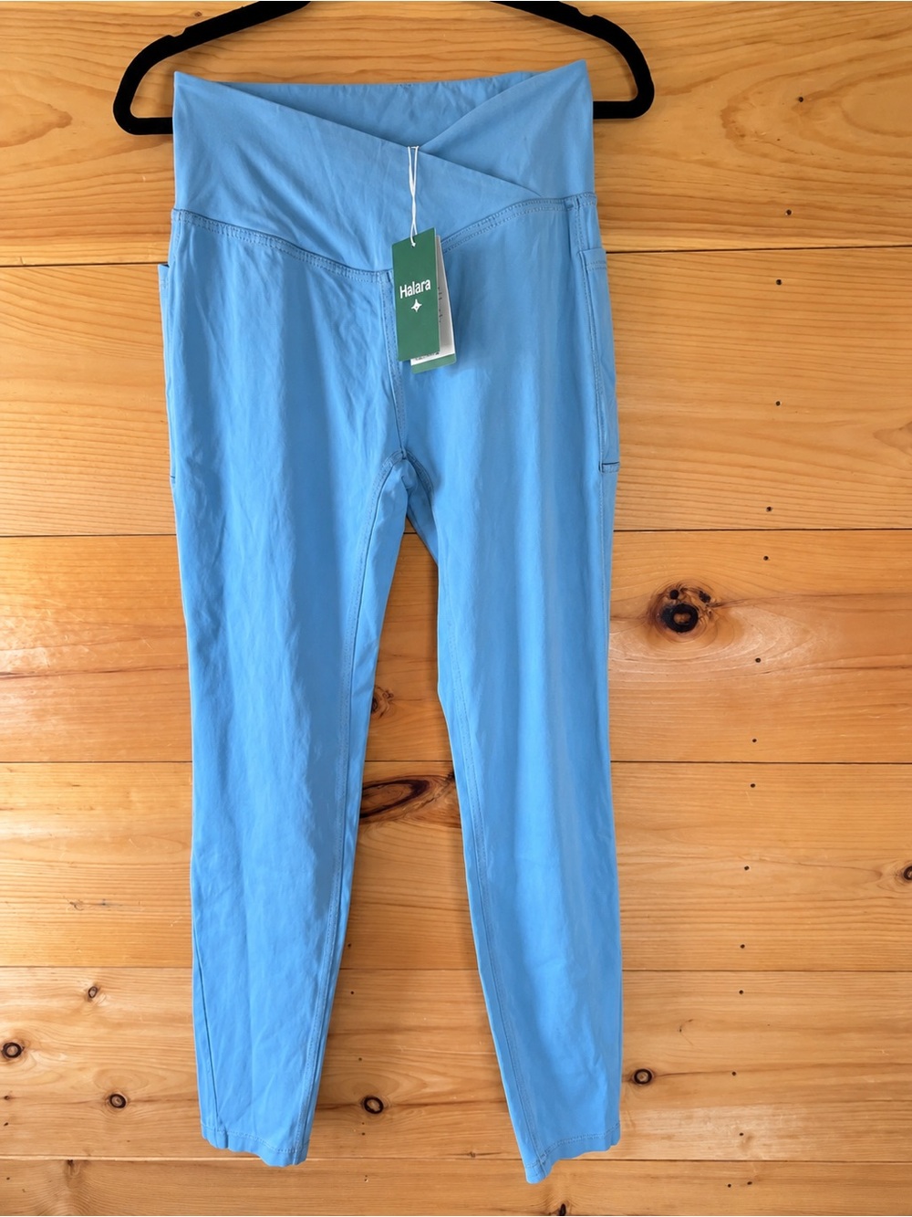 HALARA flex crossover washed Leggings sz M NWT retail $59